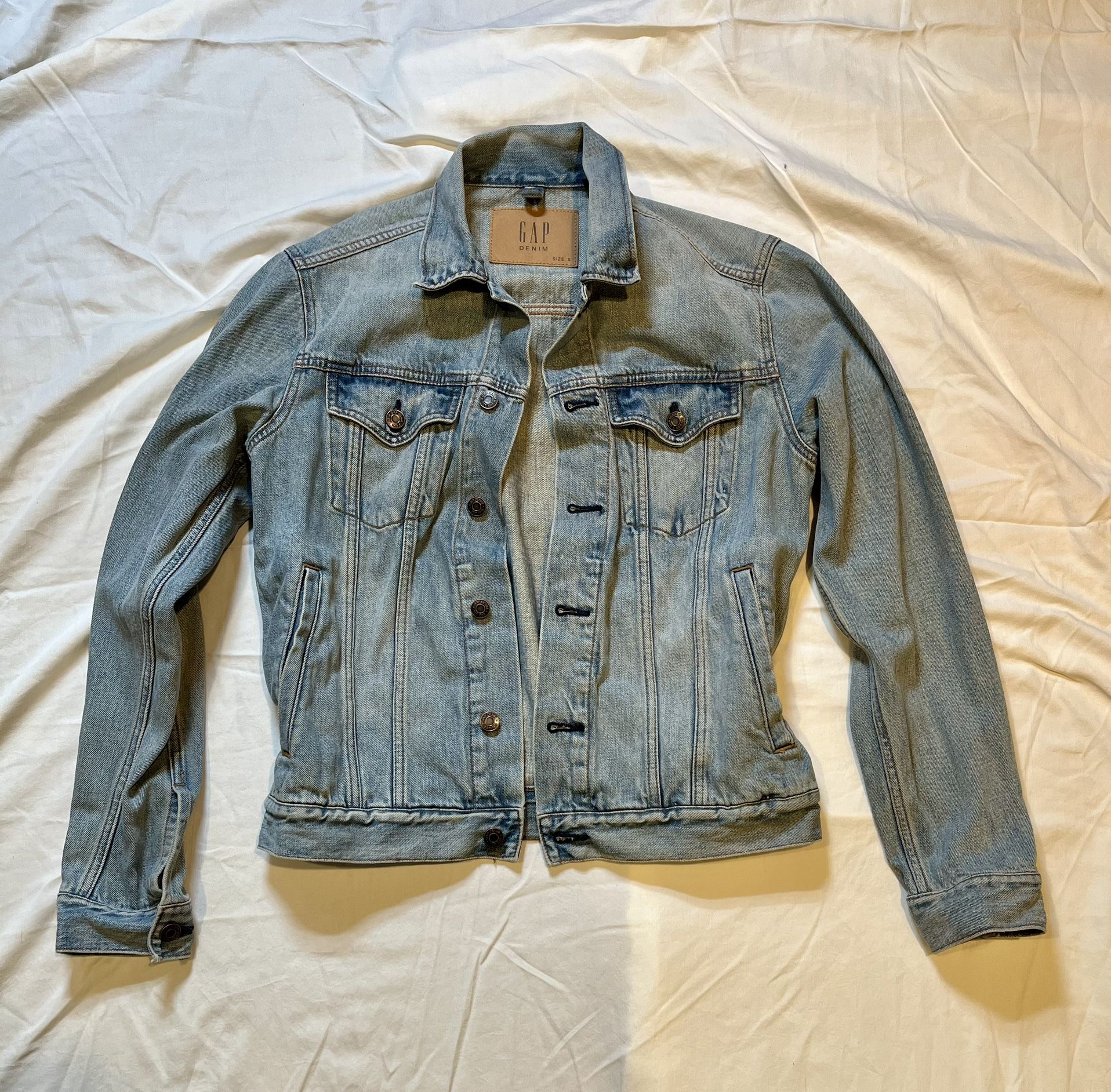 Men’s (Small) Gap Denim Jacket