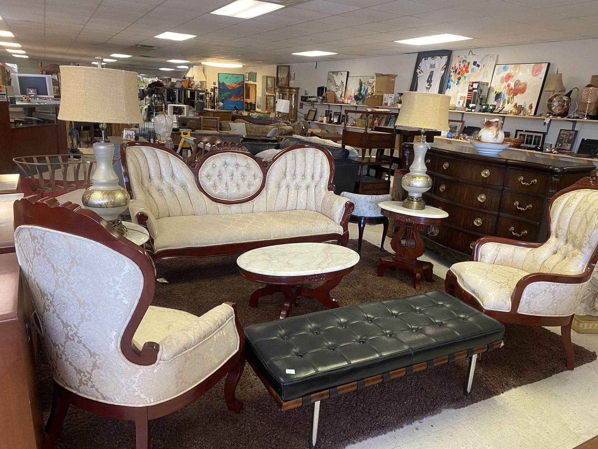 Victorian Style Couch Set With Tables