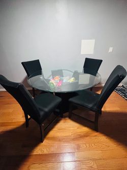 Round Glass Dining Table with 4 Chairs