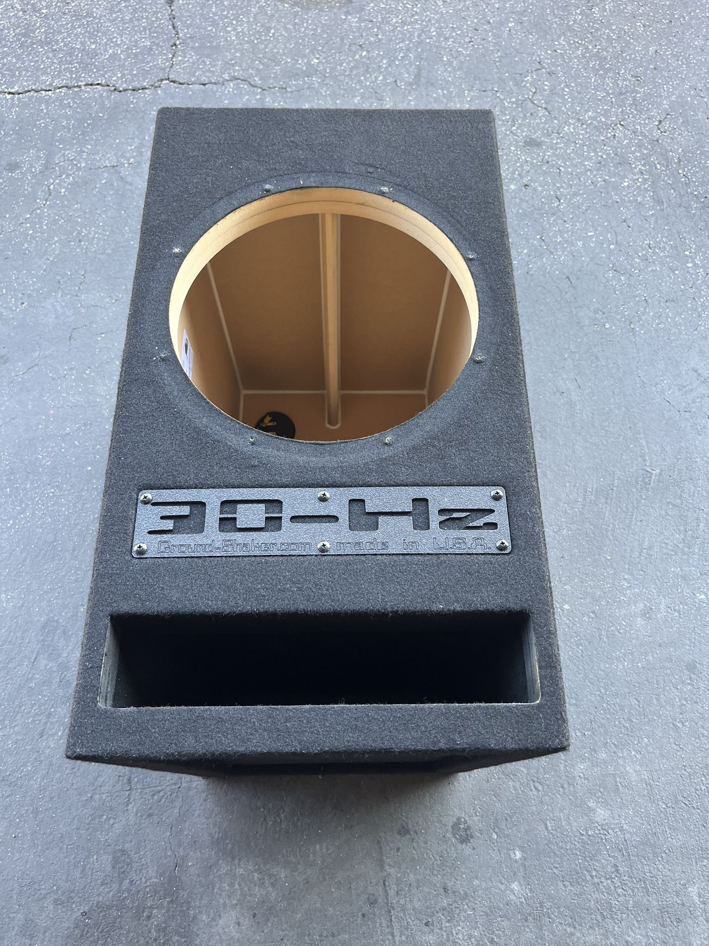 Ground shaker 12 Subwoofer Box 