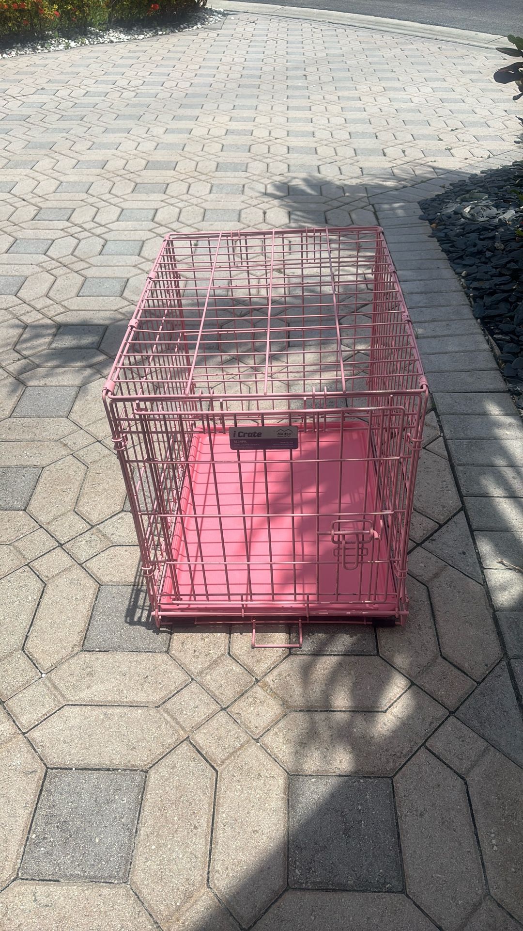Pink Dog Crate 24L X 18W X 19H