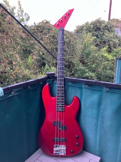 80s Dean Z Signature Bass