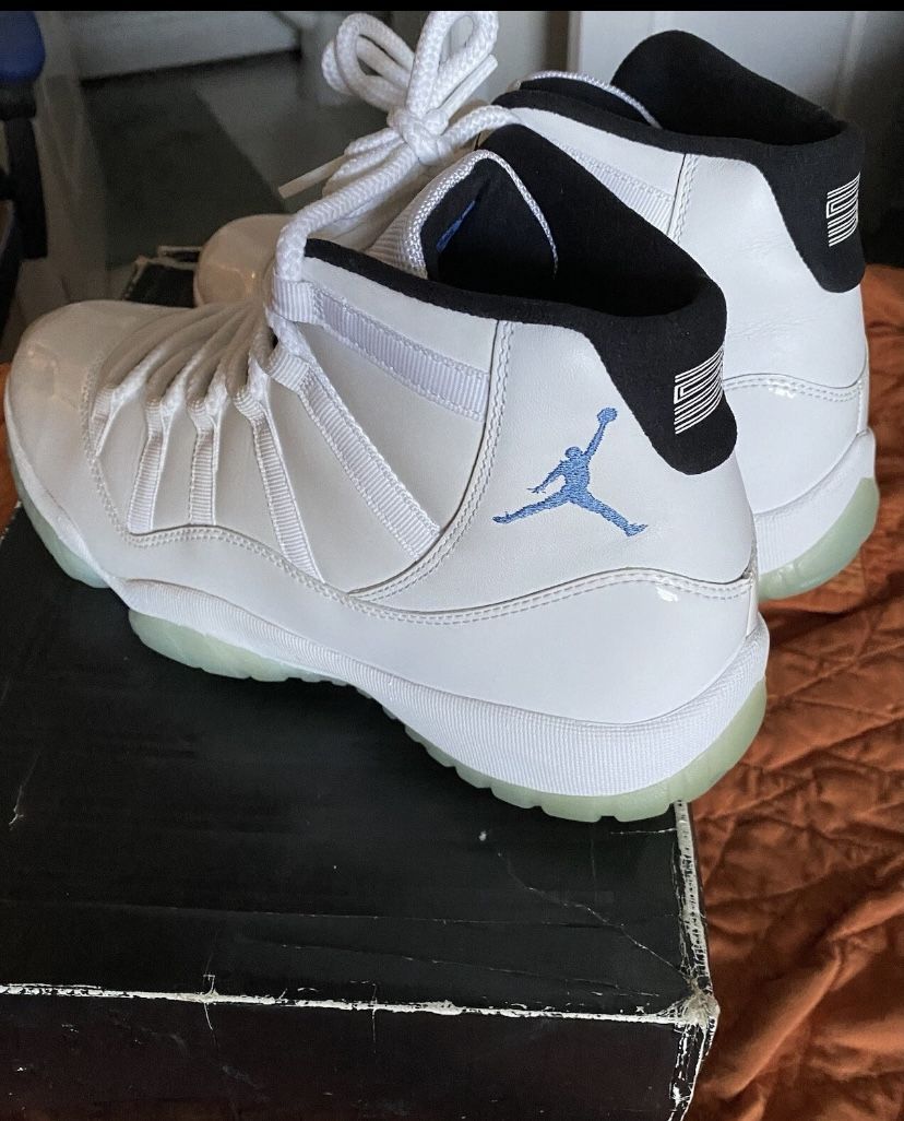 Jordan 11 Retro High Legend Blue Size 12 (2014) OG Box