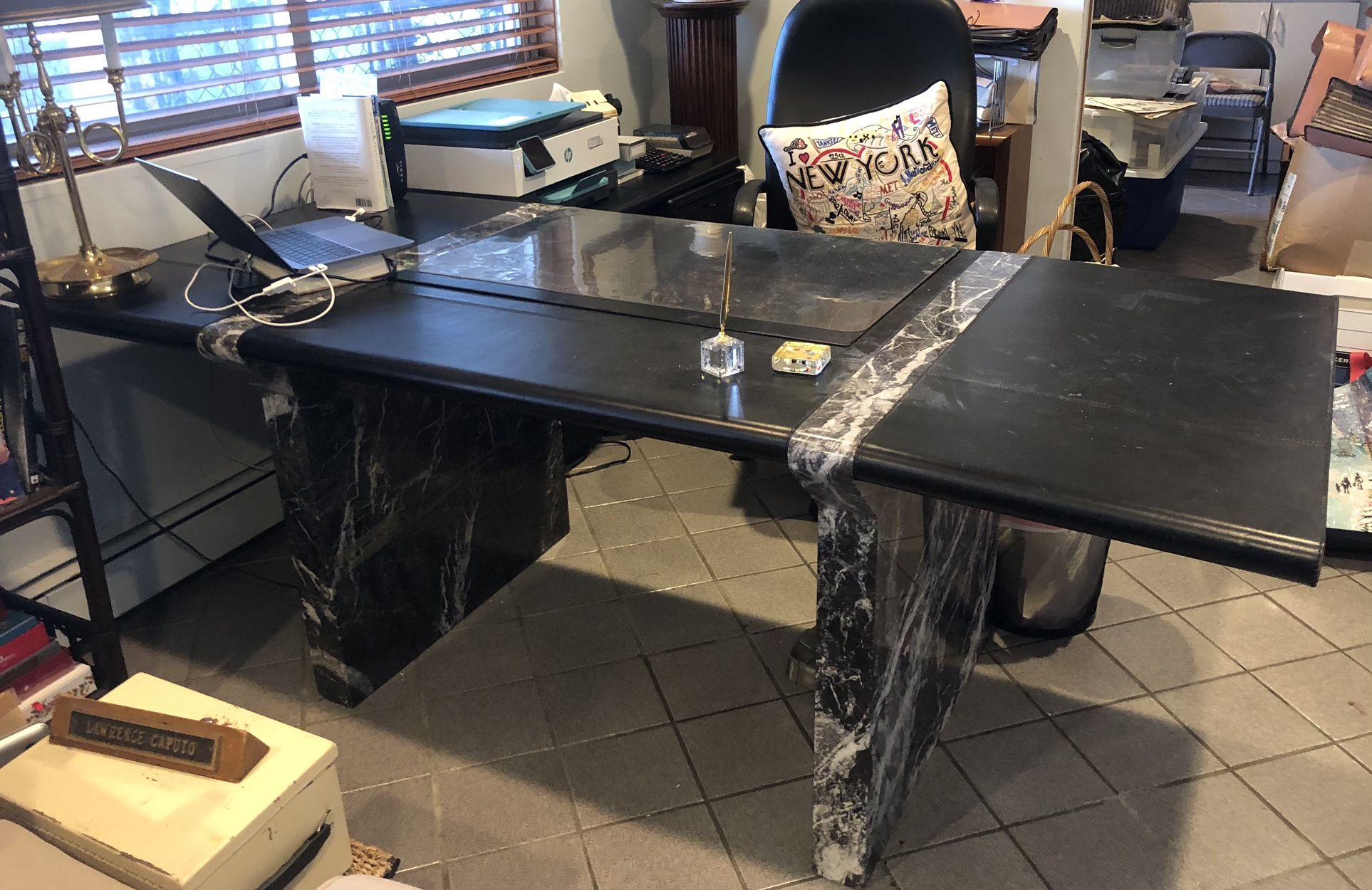 Unique Desk (Marble and Leather)