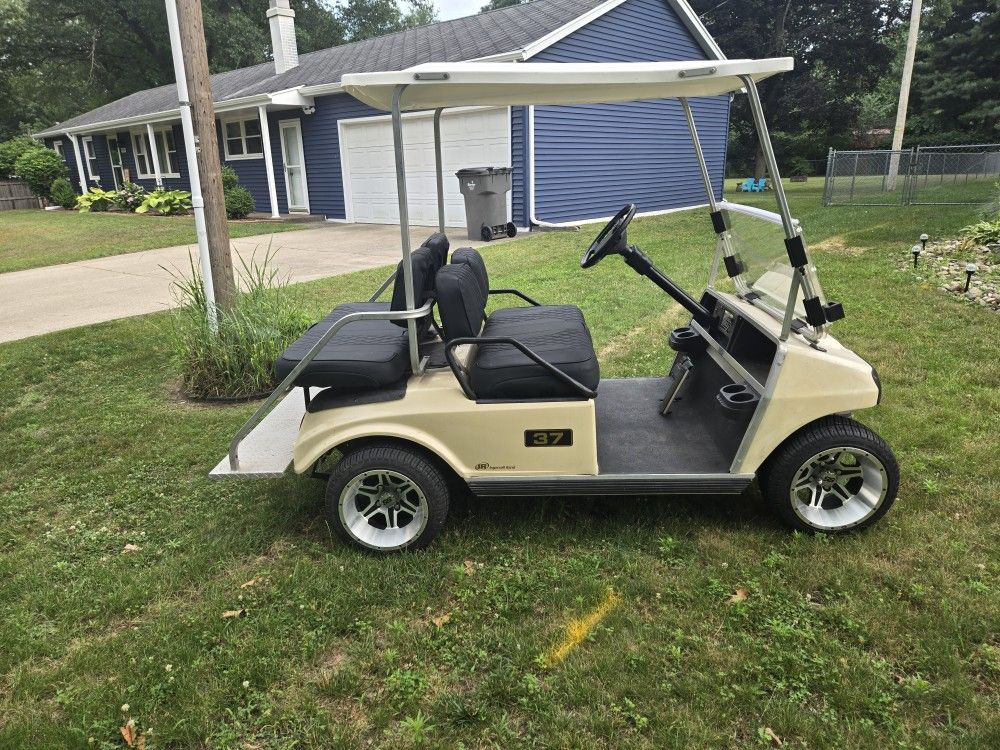Club Car Golf Cart