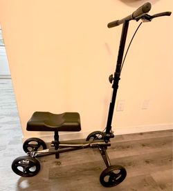 Knee Scooter - Foldable Heavy Duty - 400lb capacity