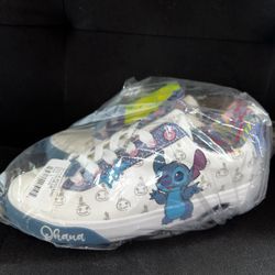 Disney Stitch Women's Low Top Lace Up 👟 , Size 