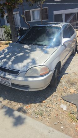 Honda civic $2300