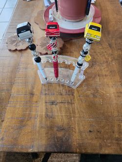 Custom made car pens