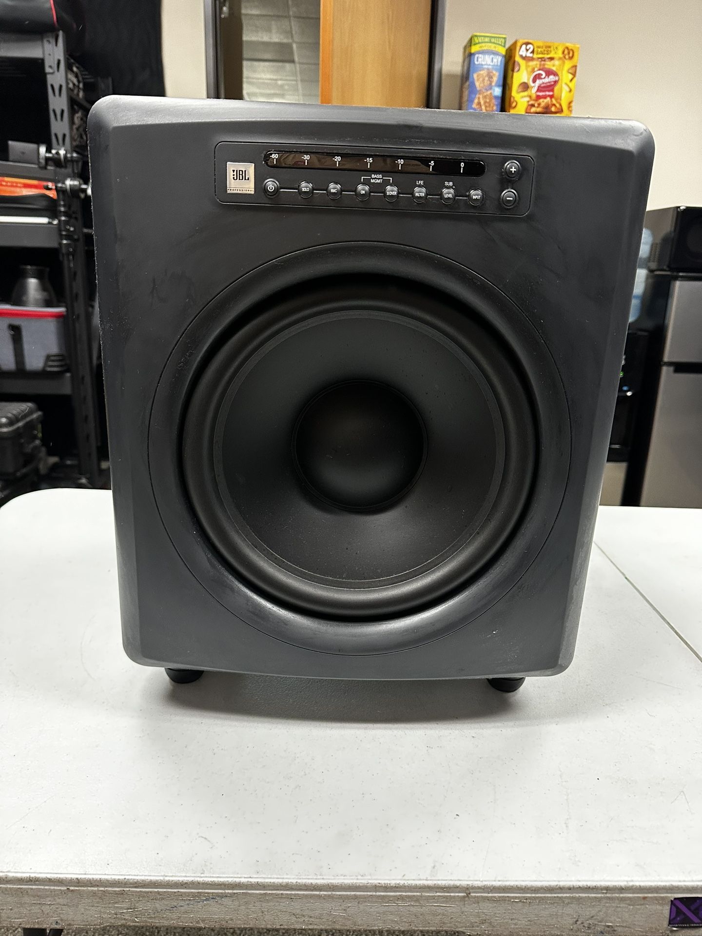 JBL LSR4312SP Powered Linear Spatial Reference Subwoofer