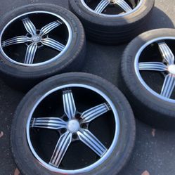 rims set. for camaro 5 lugs 