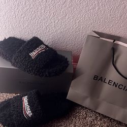Balenciaga Slides