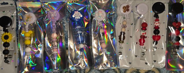 handmade retractable badgeholder, retractable pens, pens and keychains
