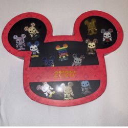FUNKNO LOUNGE-FLY: DISNEY YEAR OF THE MOUSE, 12 PIN LIMITED EDITION (MAKE REASONABLE OFFER)