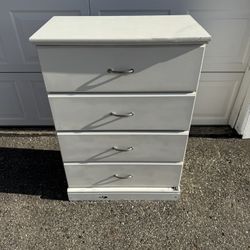 White 4-Drawer Dresser