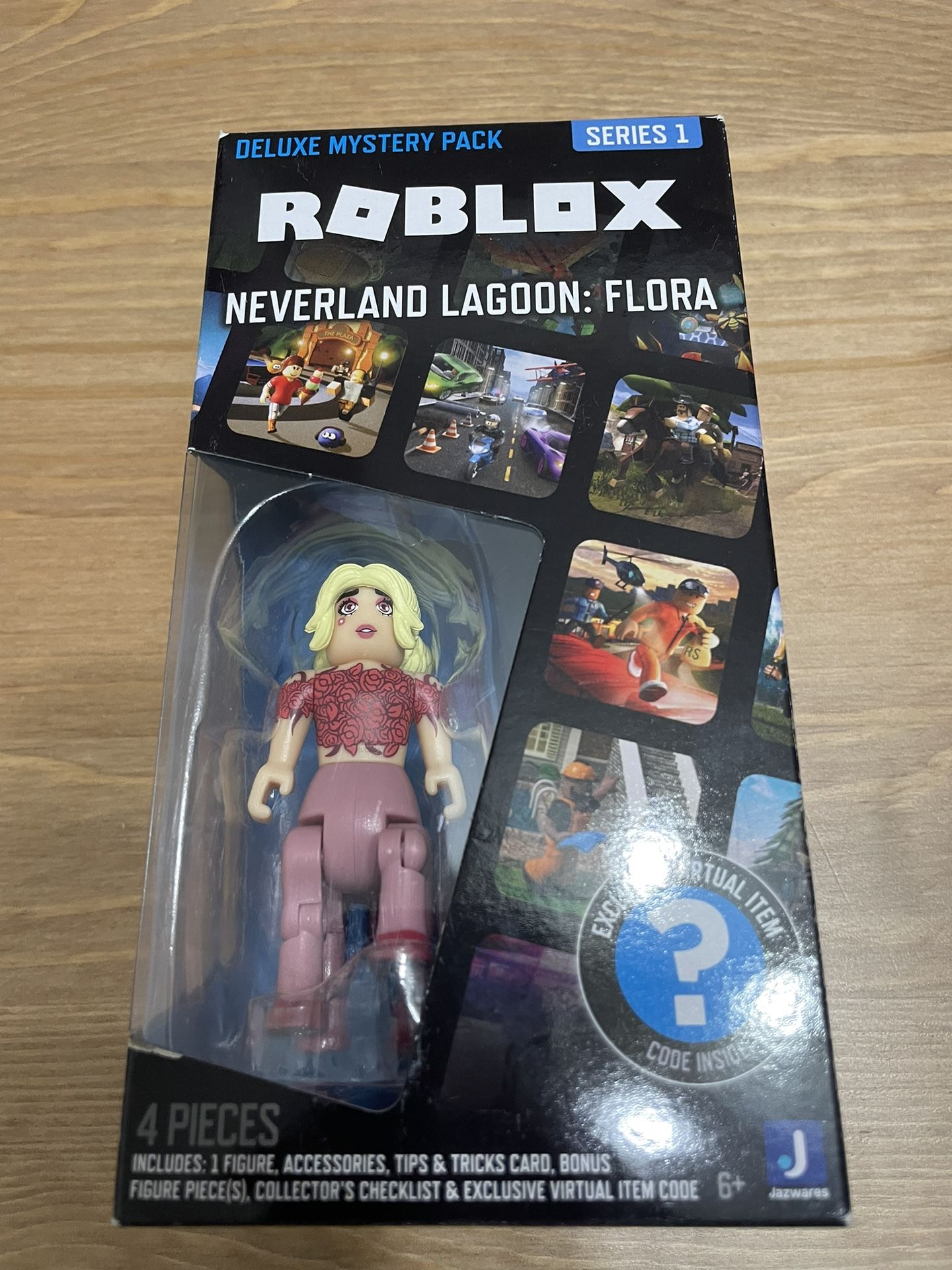 Roblox Series 1 Neverland Lagoon Flora Deluxe Mystery Pack NEW