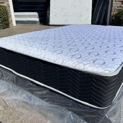 Queen Orthopedic Deluxe Collection Mattress!!