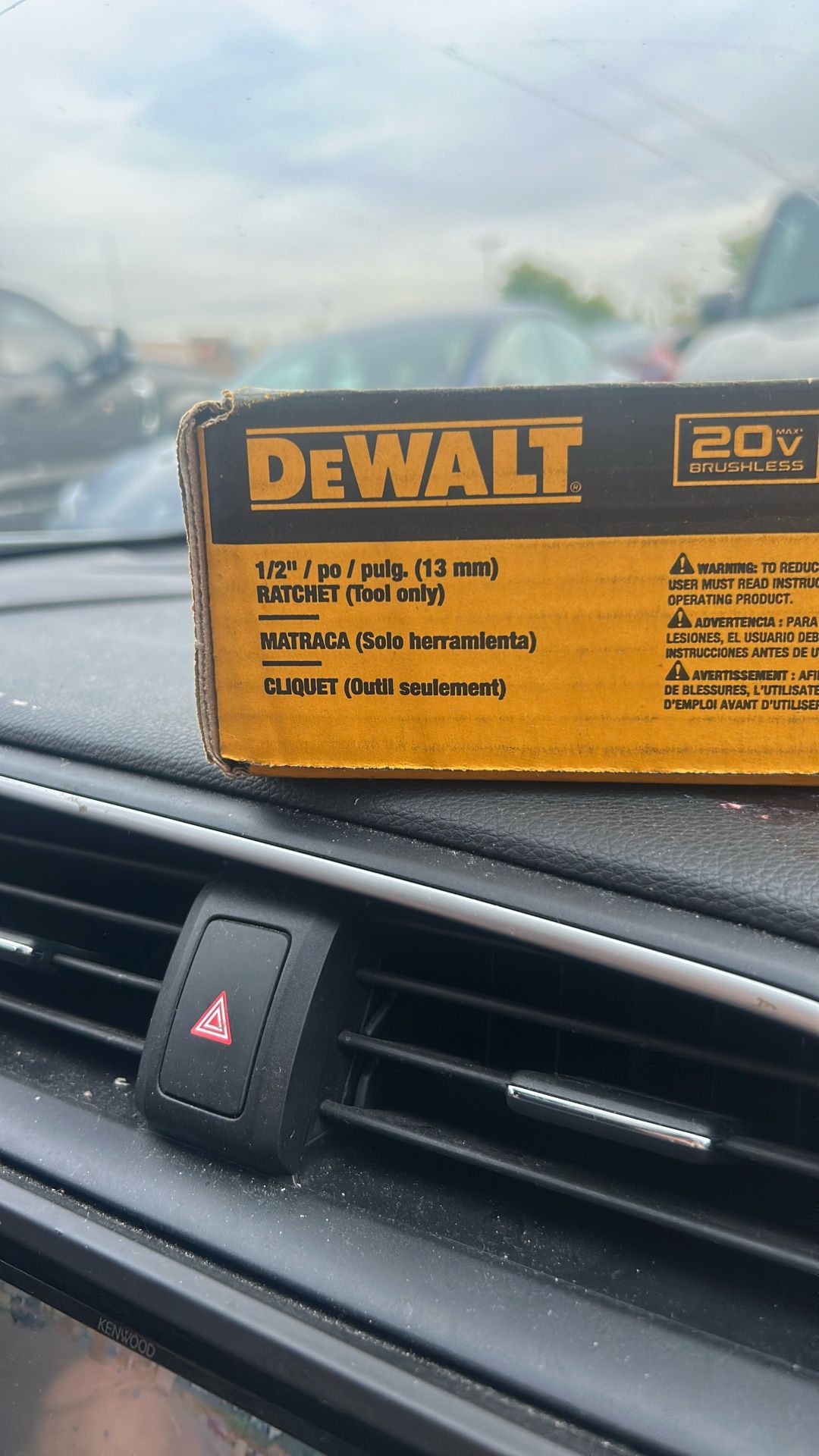 Dewalt 20v brushless 1/2” RATCHET