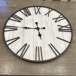 Large clock 