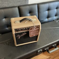 Fender Acoustasonic™ 15