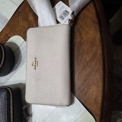 Authentic Coach Wallet