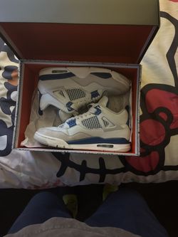 Military Blue Size 10
