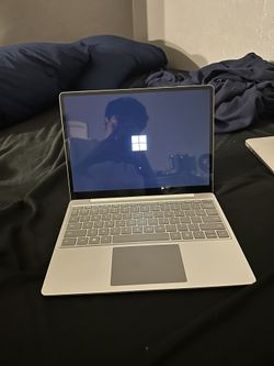 Microsoft Surface Pro Go