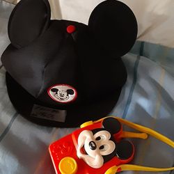 Vintage Disney Mickey mouse Hat/ Mattel  Toy Radio 