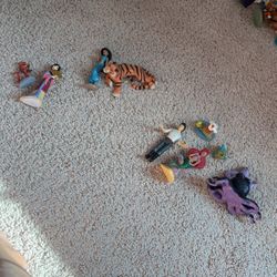 Disney Figurines 