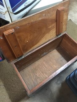 Wooden small hope chest