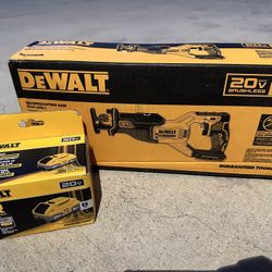 Dewalt Max XR Recip Saw & XR 8ah Battery