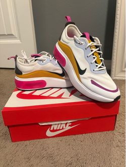 NIKE Air Max Dia