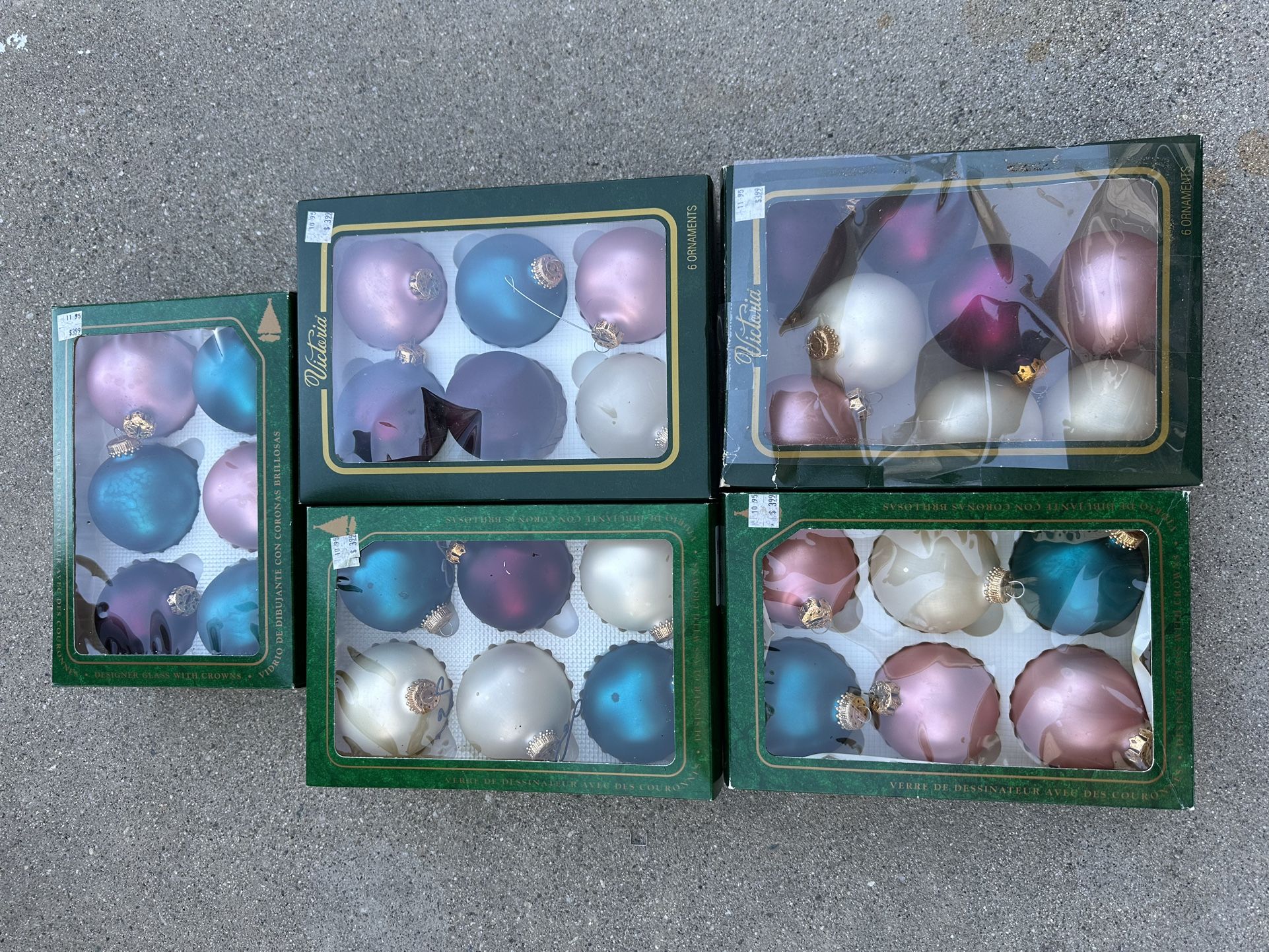 Vintage Christmas Ornaments 32 Pastel Colors 