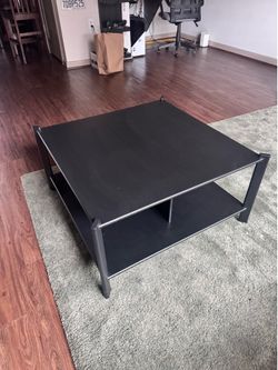Selling 1 year old coffee table