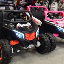 Minicanam 1 seater 4x4 remote Control red pink black available