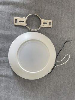 Maxim 57633WTWT Diverse Flush Mount, 1-Light LED 12 Watts, White