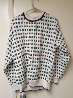 Men's green & White sweater