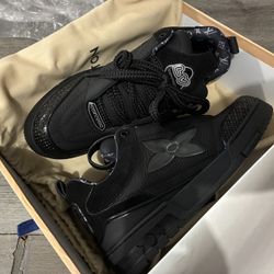 LV  Skate Sneaker 