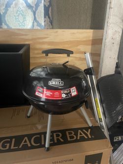 Expert Grill 14.5 inch Portable Charcoal Grill, Black.