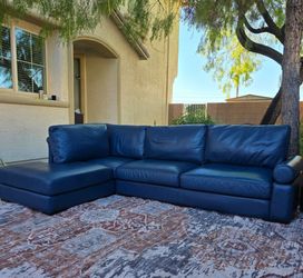 Authentic Roche Bobois Genuine leather navy Blue adjustable  headrests sectional. Free Delivery.