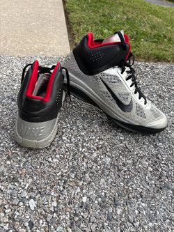 Men’s basketball shoes. Nike Hyperfuse. Size 13.