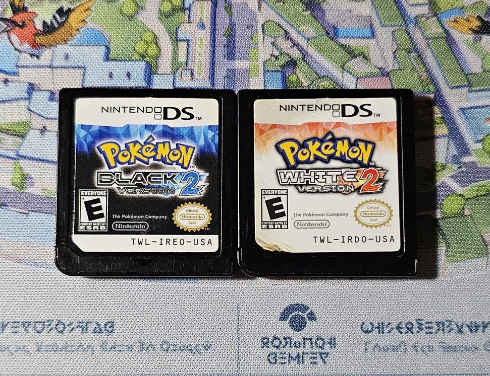 Pokemon White 2 Black 2 Bundle Nintendo DS