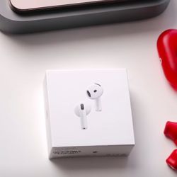 AirPods 4th Gen