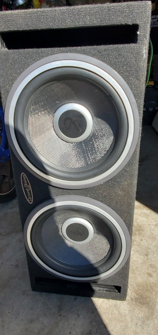 12" Sub  Infiniti 