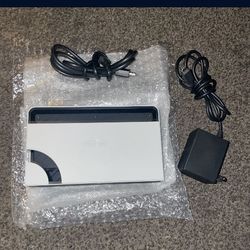 Nintendo Switch Dock Bundle With Charger