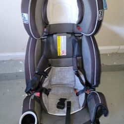 Graco Baby Deluxe 4X Ever SEAT