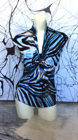 Caché Sleeveless Silky V-Neck with Snake Detail Top