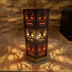 Skull Lamp