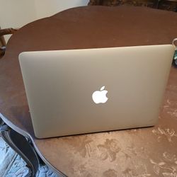 Apple MacBook Air 13.3 " 1.6 Ghz I5 Processor 2015 8 Gb Ram 256gb Ssd 0s Monterey Very Clean With Charger 