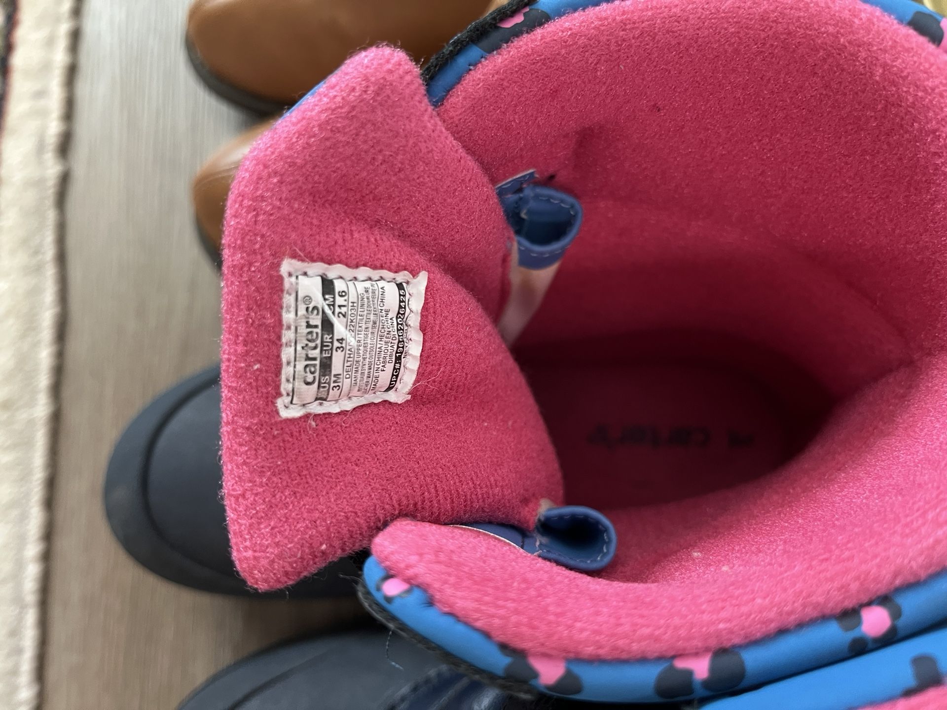 Young Girls Shoes, 5 Pairs